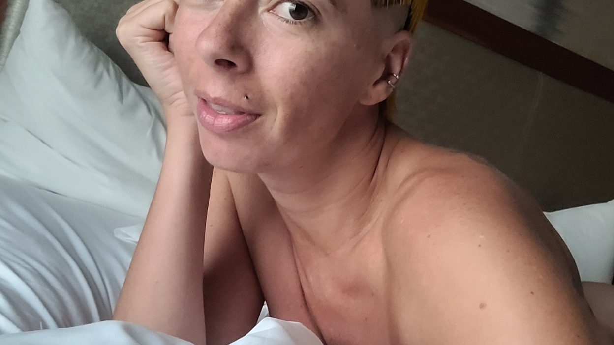 Theroxyrenee OnlyFans Profile